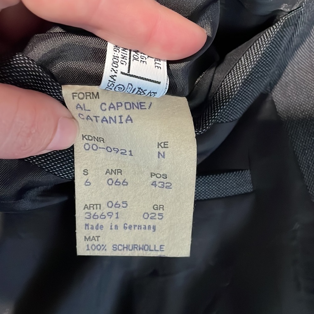 Boss Hugo Boss Al Capone Double-Breasted Suit Coat EU 38 (See measuremen… - Picture 6 of 10